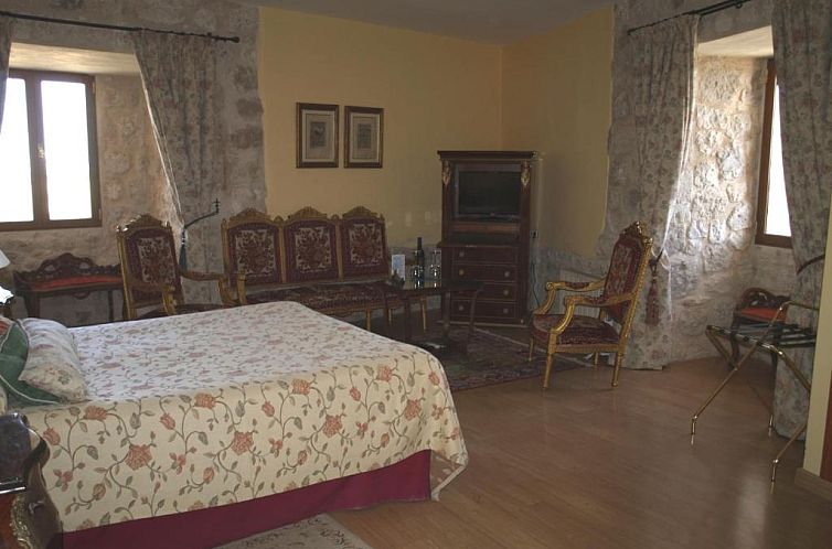 Residencia Real del Castillo de Curiel