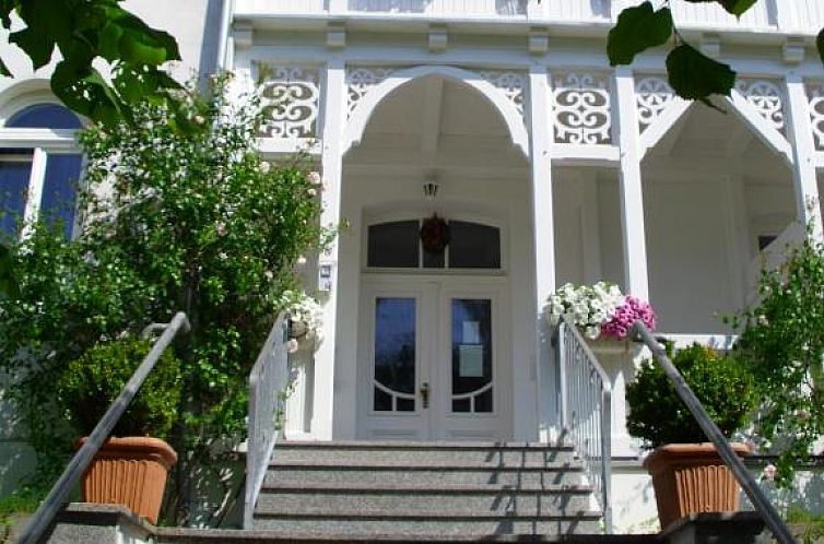 Guest house 21219924 - Apartment Mecklenburg-Vorpommern - Apartments Haus Eintracht Sellin
