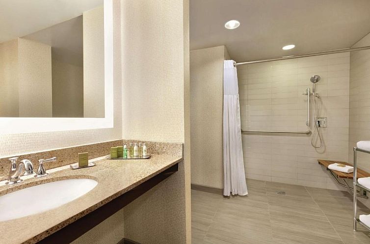 DoubleTree by Hilton Atlanta Northeast/Northlake