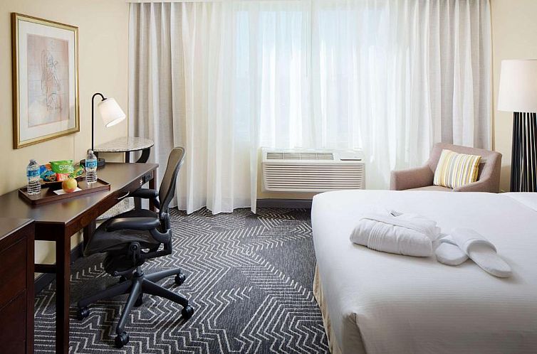 DoubleTree by Hilton Los Angeles/Commerce