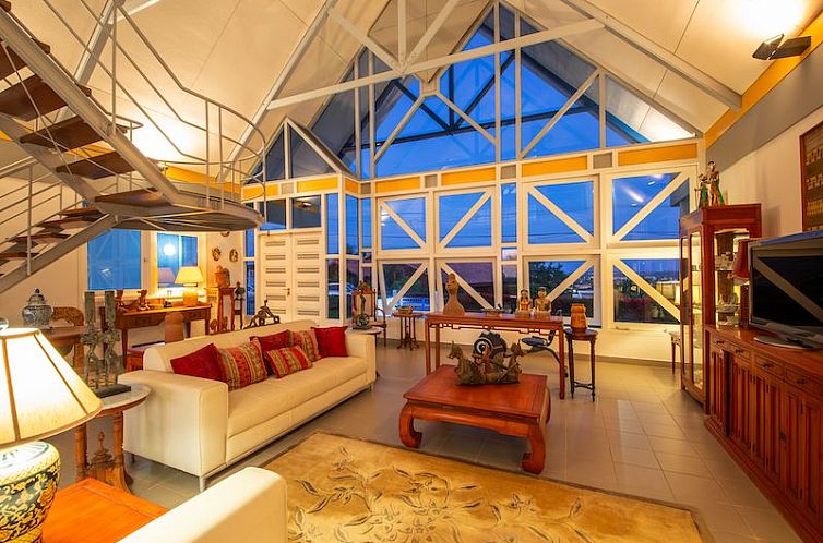 Vrijstaande woning in Jan Thiel