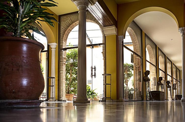 Alcázar de la Reina