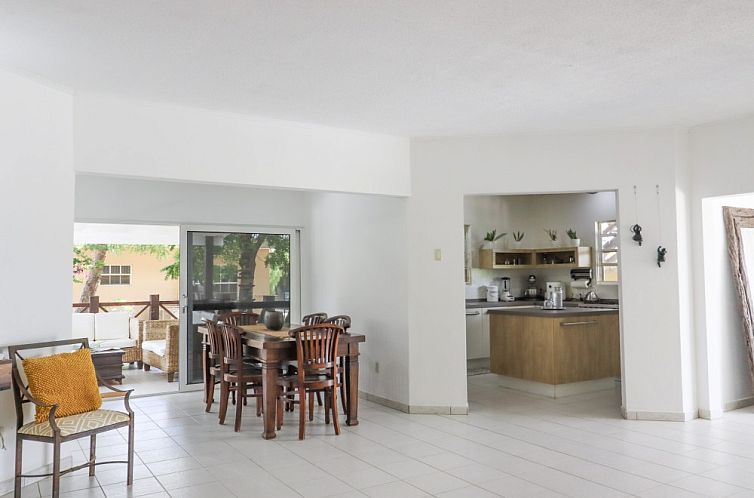 Vrijstaande woning in Santa Catharina
