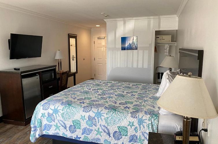 Ocean Surf Inn & Suites