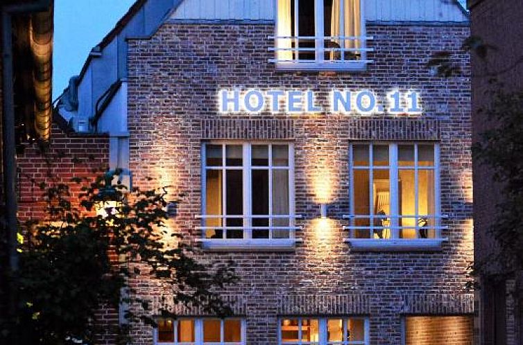 Hotel No. 11