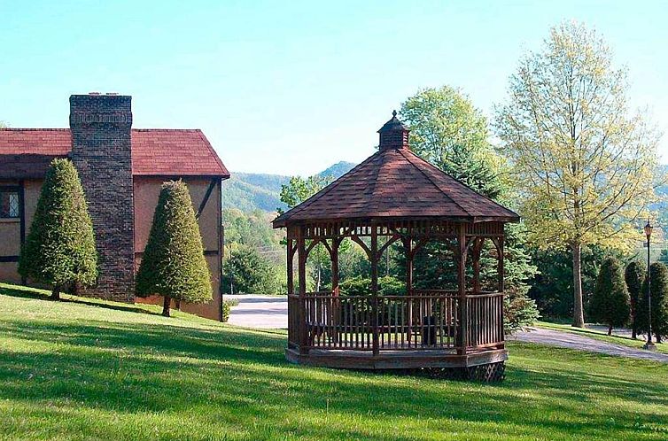 Highland Manor Inn