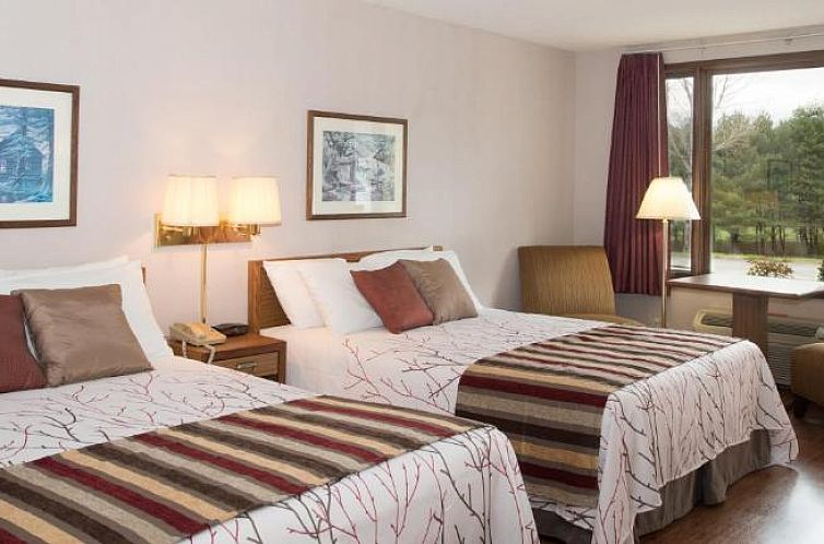 Highland Manor Inn