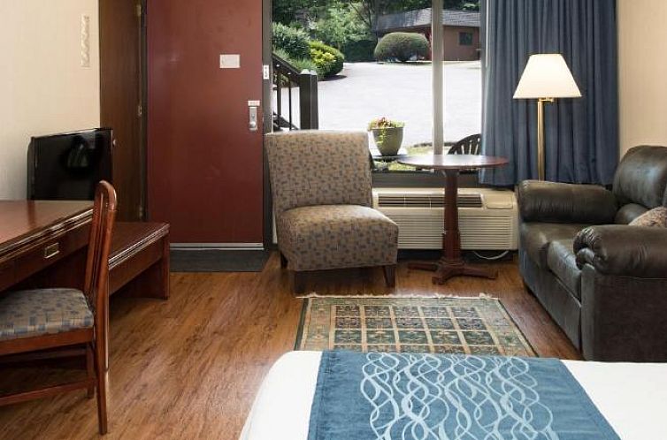 Highland Manor Inn