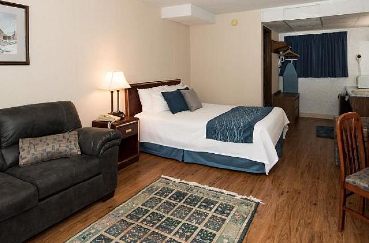 Highland Manor Inn