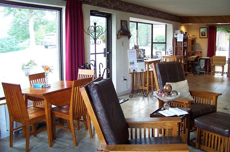 Highland Manor Inn