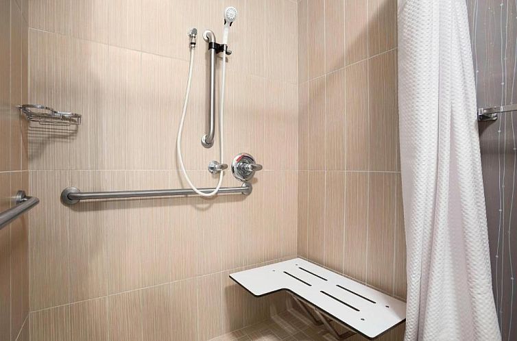 Courtyard by Marriott Springfield