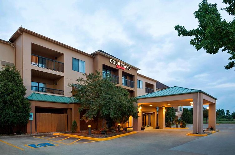 Courtyard by Marriott Springfield