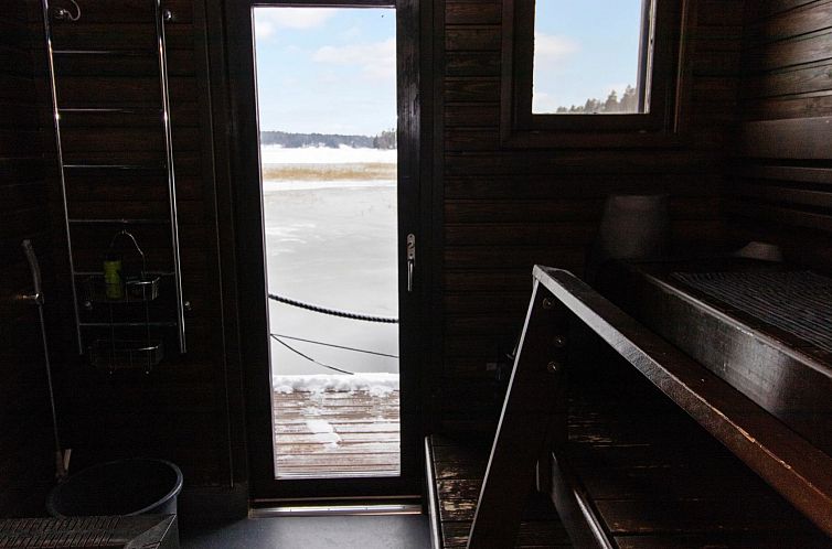 Vakantiehuis Sauna boat haikara