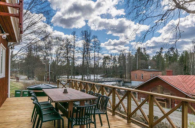 Vakantiehuis Virtaan tainio