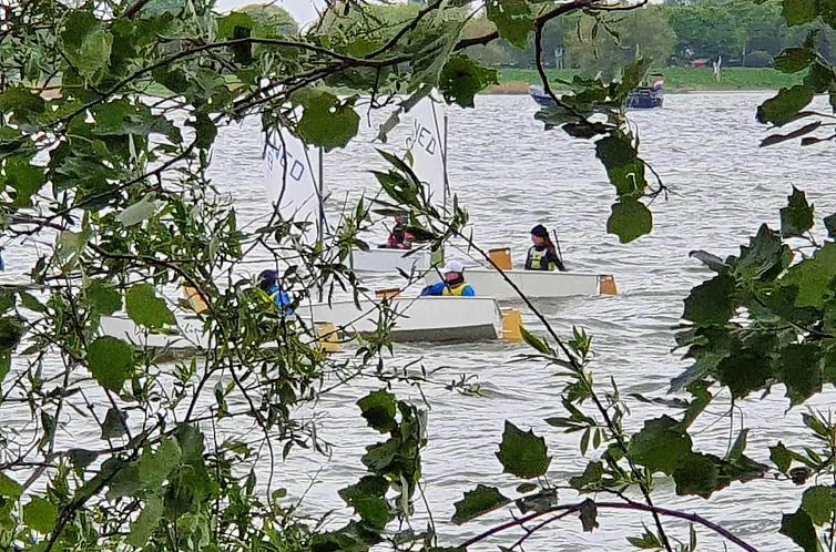 Tiny Wagon two-person (Nr 7-10),by the water