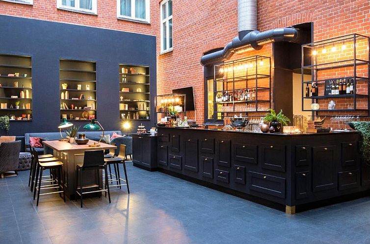 Clarion Collection Hotel Temperance