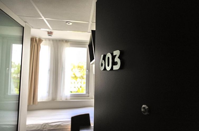 Moment Hotels