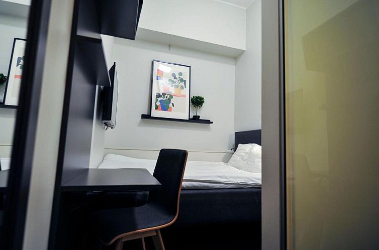Moment Hotels