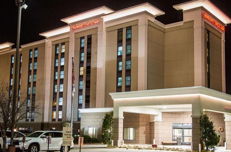 Hampton Inn & Suites Nashville-Airport