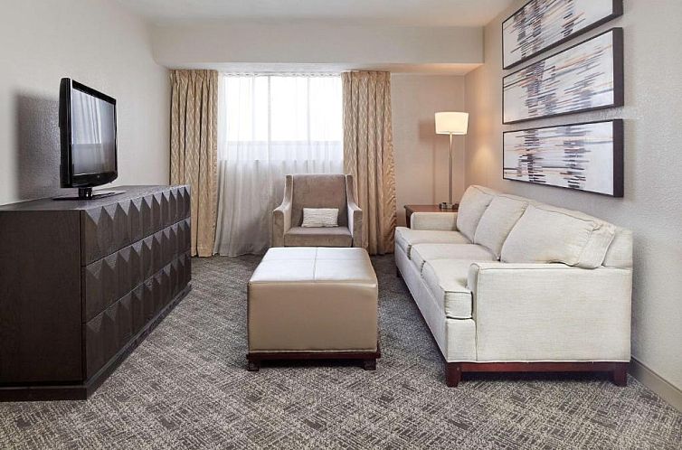 DoubleTree Suites by Hilton Nashville Airport