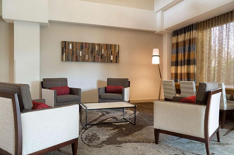DoubleTree Suites by Hilton Nashville Airport