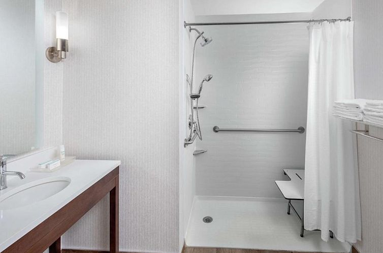 Homewood Suites by Hilton Nashville Downtown