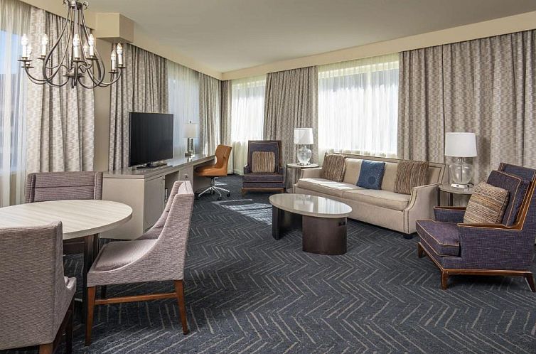 DoubleTree by Hilton Downtown Nashville