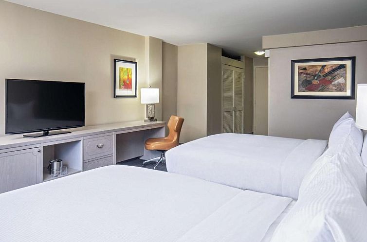 DoubleTree by Hilton Downtown Nashville