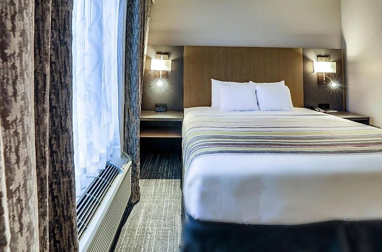 Country Inn & Suites by Radisson, Nashville Airport, TN