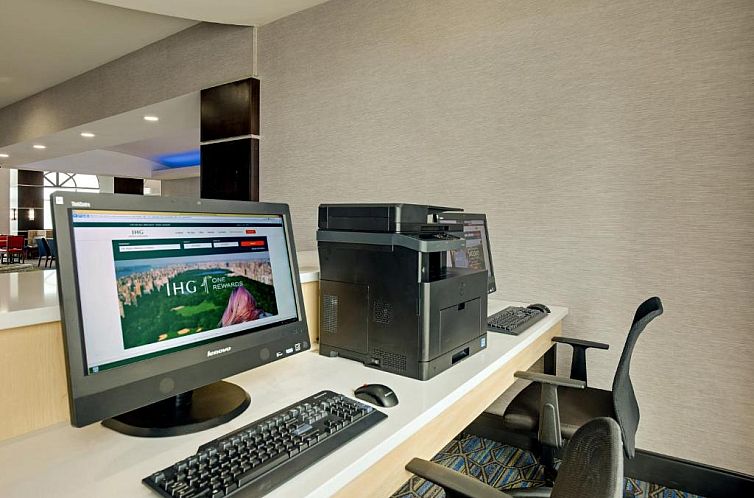 Holiday Inn Express Nashville-Opryland, an IHG Hotel