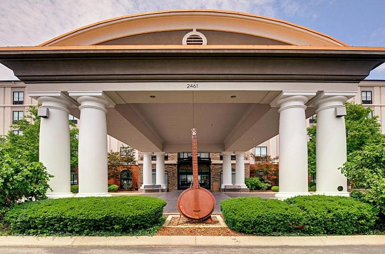Holiday Inn Express Nashville-Opryland, an IHG Hotel