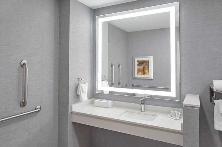 Fairfield Inn and Suites by Marriott Nashville Downtown/The 