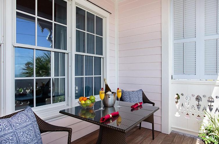 Port d'Hiver Bed and Breakfast