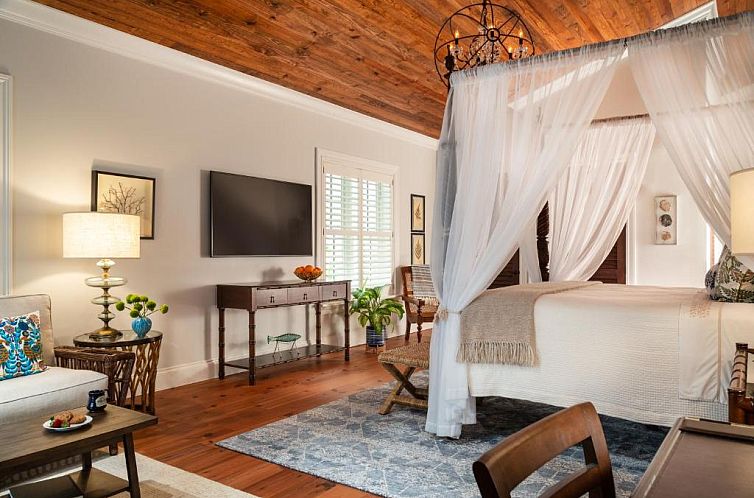 Port d'Hiver Bed and Breakfast