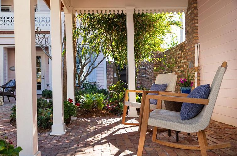 Port d'Hiver Bed and Breakfast