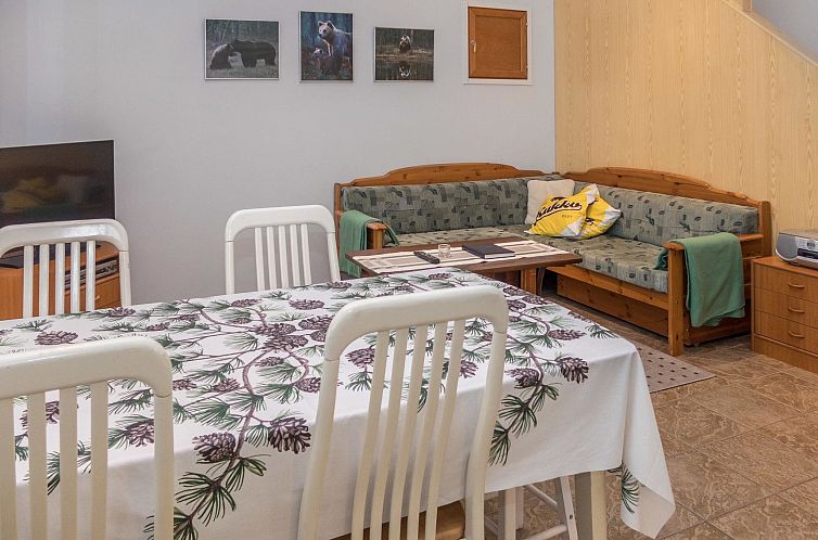 Vakantiehuis Karhunvartijan linna b14