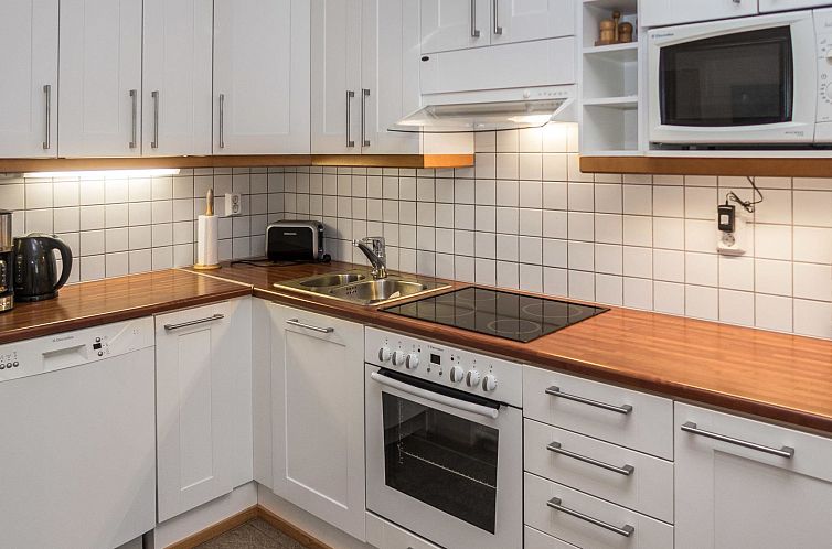 Vakantiehuis Karhunvartijan linna b14