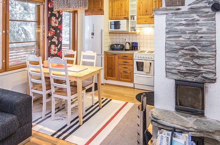 Vakantiehuis Karhunvartijan linna a3