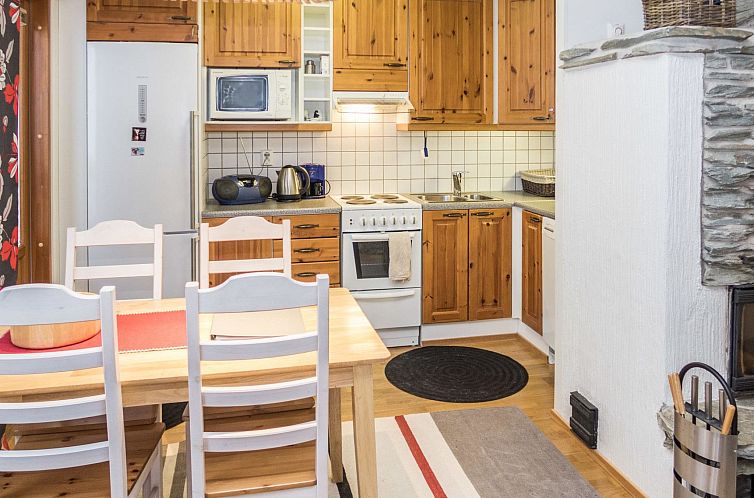 Vakantiehuis Karhunvartijan linna a3