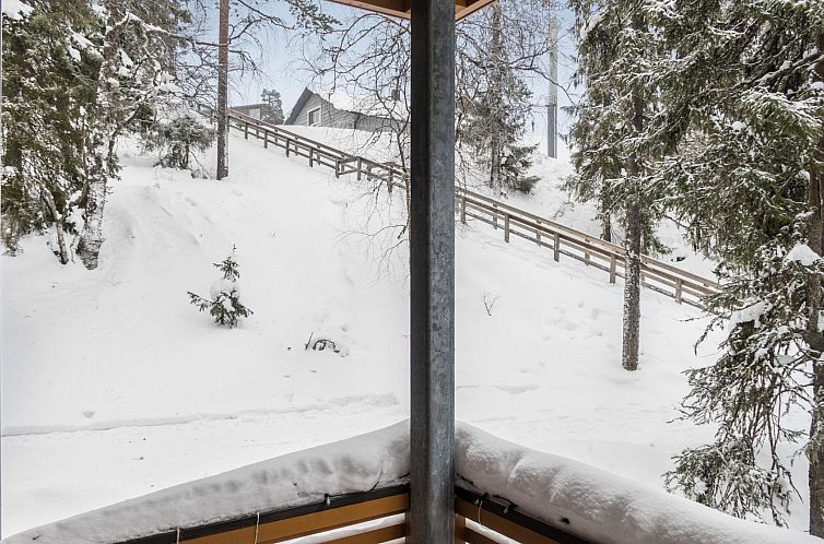 Vakantiehuis Karhunvartijan linna a3