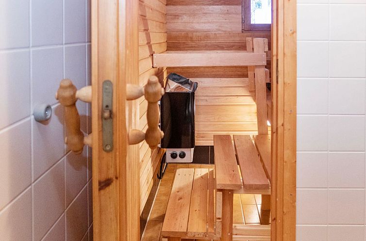 Vakantiehuis Mustalampi 3 lintukoto