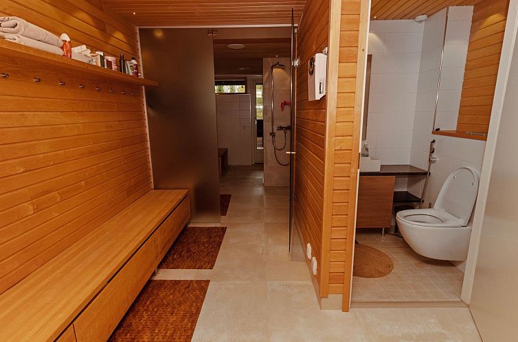 Vakantiehuis Holy lake chalet a