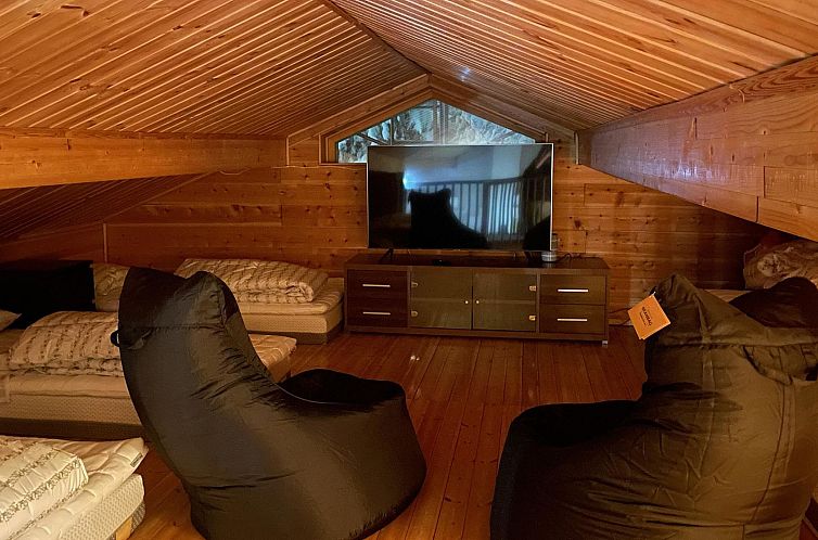 Vakantiehuis Huvihovi
