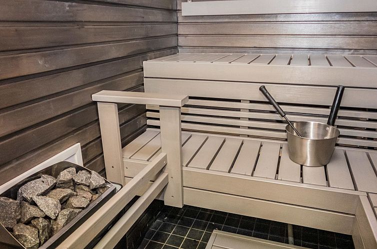 Vakantiehuis Huvihovi