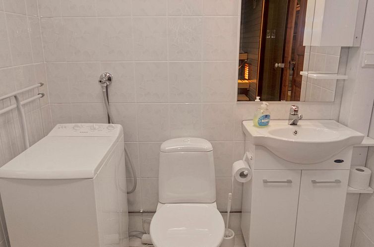Vakantiehuis Pesäkolo