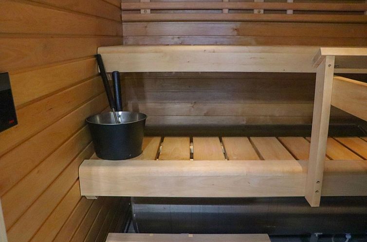 Vakantiehuis Hallantytär b4 paritalo