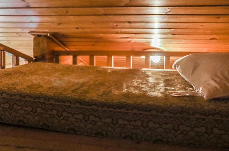 Vakantiehuis Hyrynpirtti mökki
