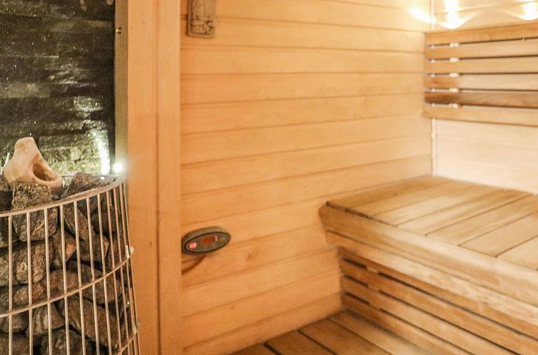 Vakantiehuis Hyrynpirtti mökki