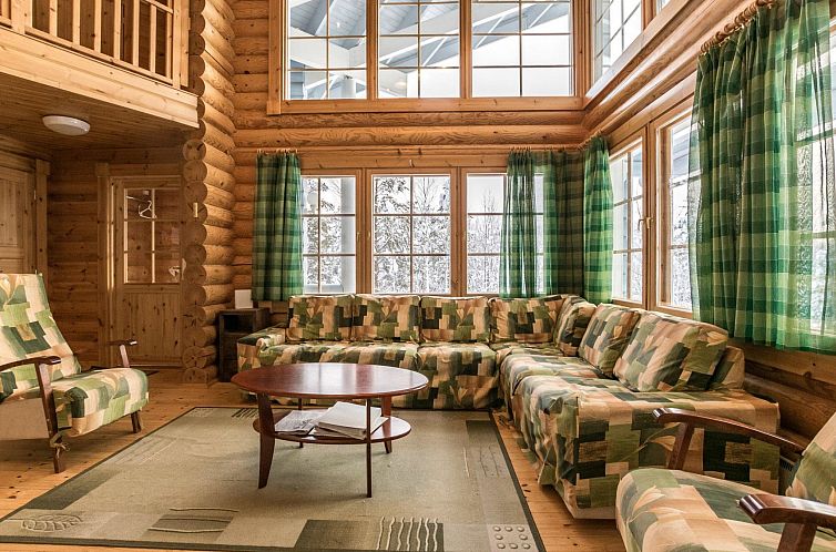 Vakantiehuis Aurinkoinen hirsimökki