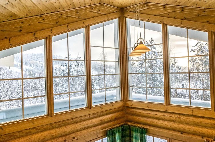 Vakantiehuis Aurinkoinen hirsimökki